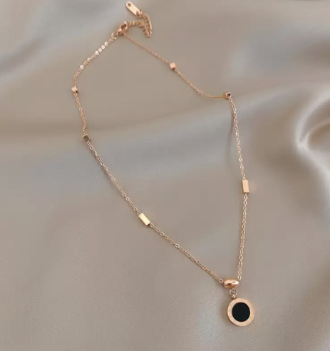 Stylist Locket pendant for women Girls anti tarnish necklace Neck chain Gold-plated Alloy, Metal, Brass, Stainless Steel Pendant